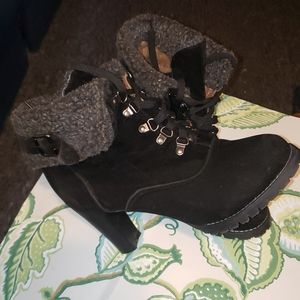 Cute black boots with puffy trim